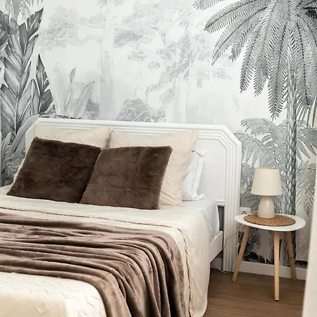 Appartement Avec Climatisation, A 900 M De La Plage Fréjus Buitenkant foto