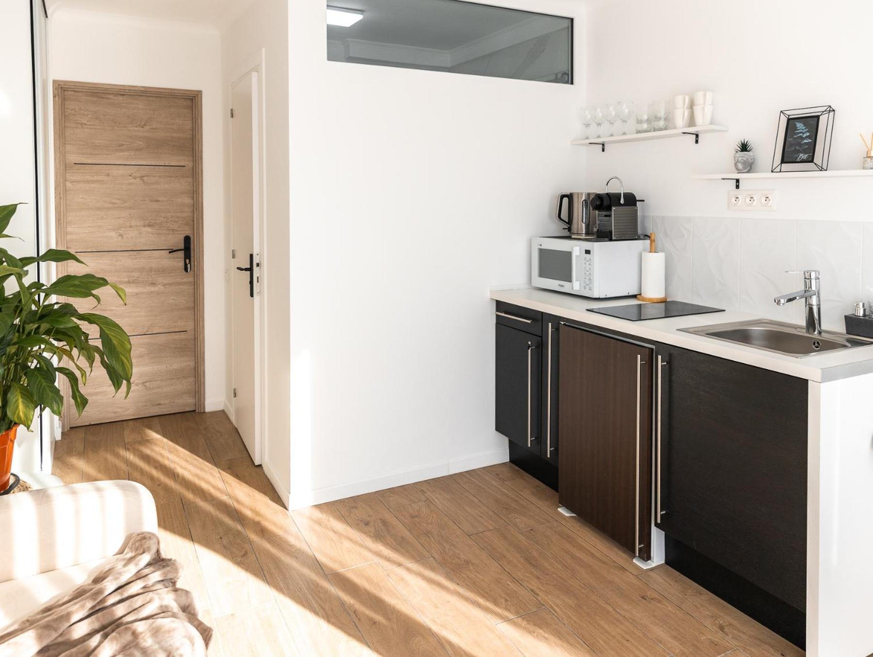 Avec Climatisation, A 900 M De La Appartement