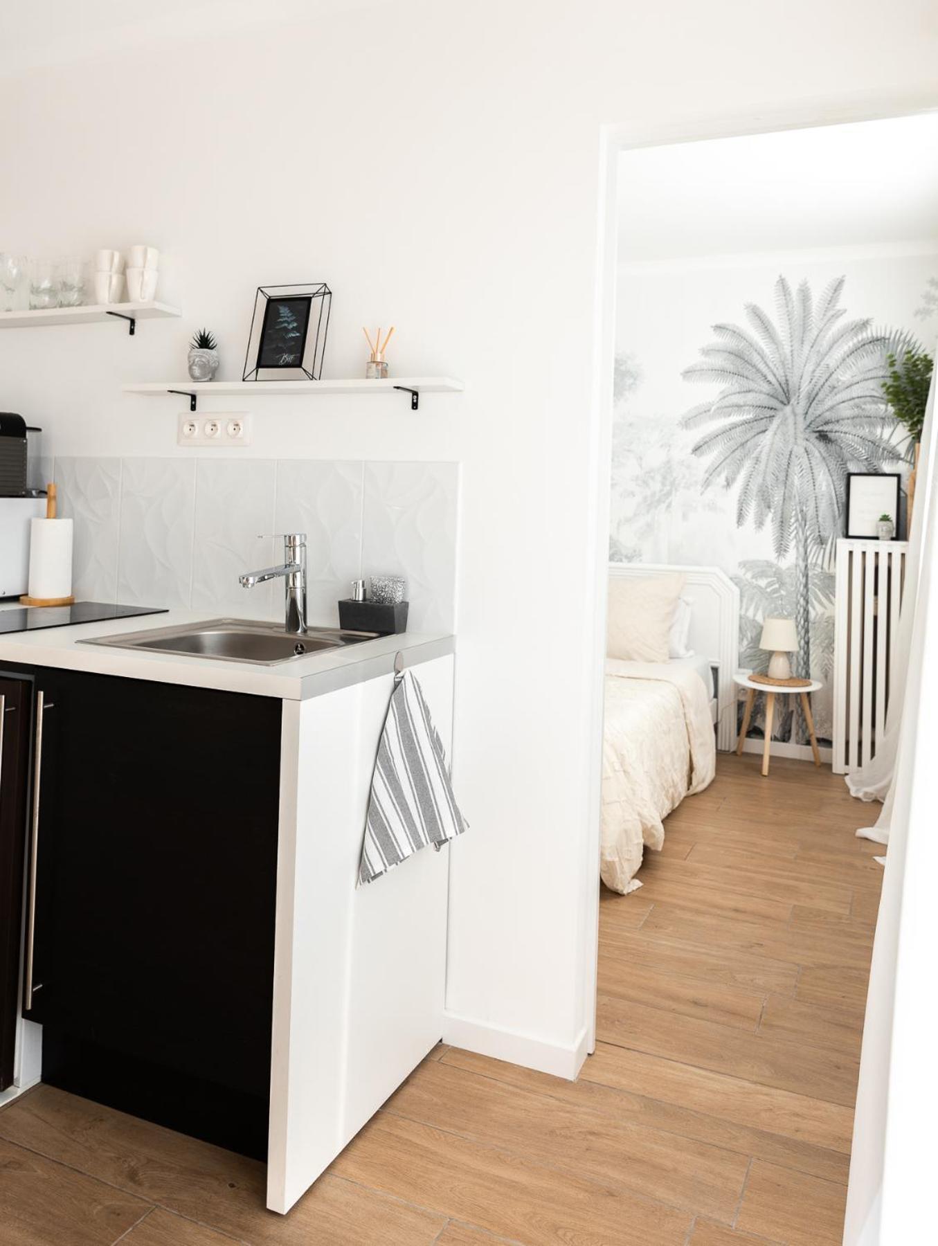 Apartamento Avec Climatisation, A 900 M De La *